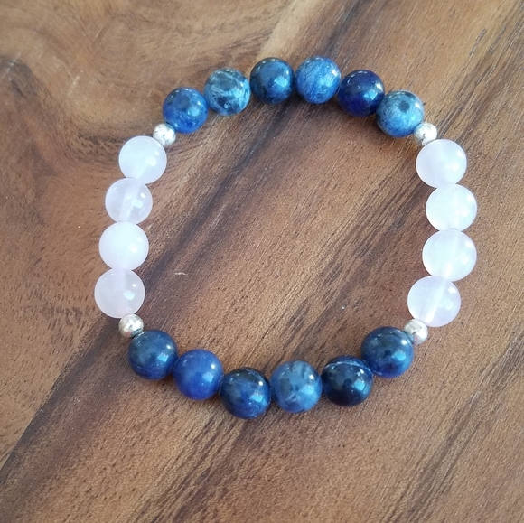 SOLD Blue Sodalite & Rose Quartz Bead Bracelet - Picture 3 of 11